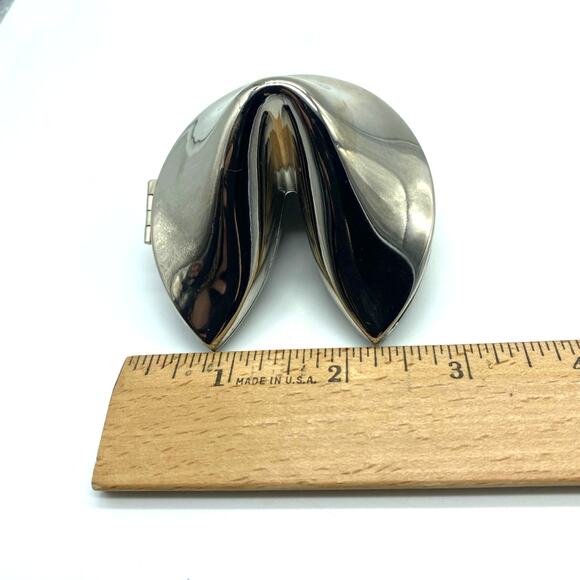 Fortune Cookie Trinket Box, Silver Plated Chinese‎ Fortune Good Luck gift - Picture 7 of 7